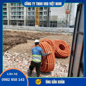 Ống gân xoắn được sử dụng để bảo vệ cáp điện và cáp viễn thông trong nhiều công trình hạ tầng kỹ thuật. Sản phẩm có khả năng chịu lực tốt, chống ăn mòn và thi công thuận tiện.