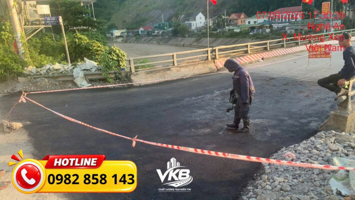 VKB cung cấp bê tông nhựa nguội Carboncor Asphalt phục vụ sửa chữa, duy tu và thảm mặt đường. Sản phẩm được cung cấp tại Quảng Ninh, Bắc Ninh, Bắc Giang, Phú Thọ và Thái Nguyên